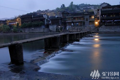 (1)湘西.游鳳凰古鎮(zhèn) 看矮寨路橋奇觀 覽德夯大峽谷風(fēng)光 -戶外活動圖-駝鈴網(wǎng)